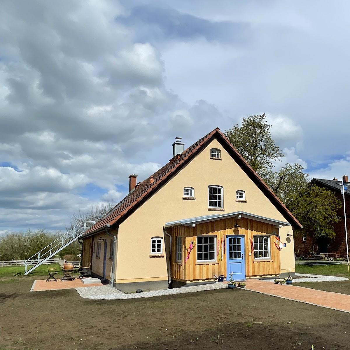 Restaurant "Herberge Alter Heuboden" in Sundhagen