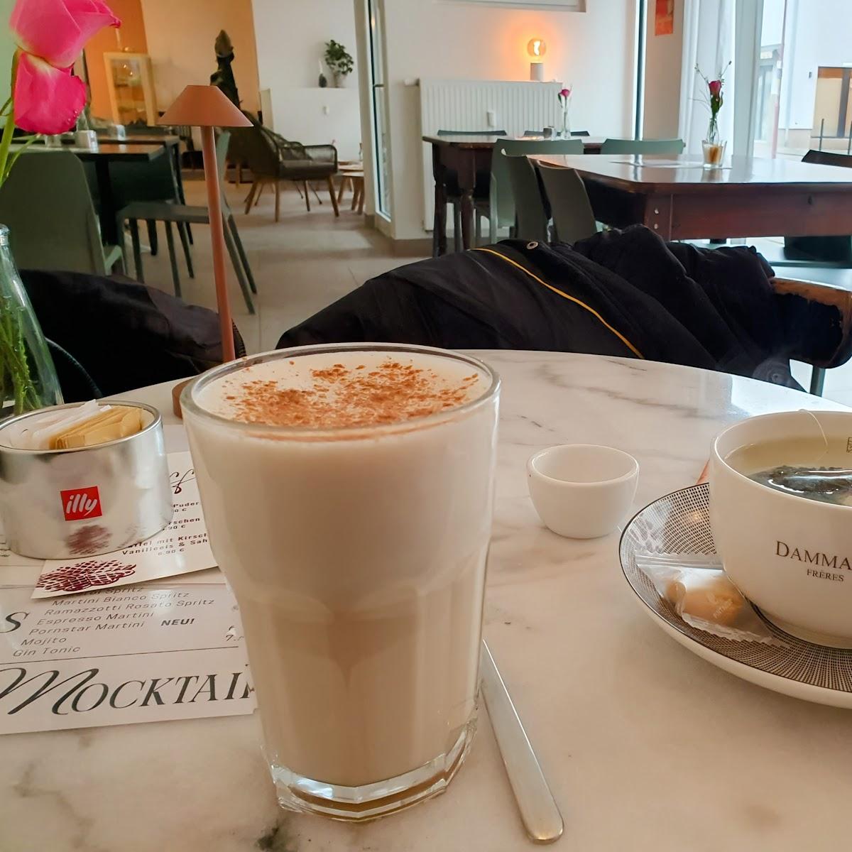 Restaurant "Lou Café & Bar" in Schleiden