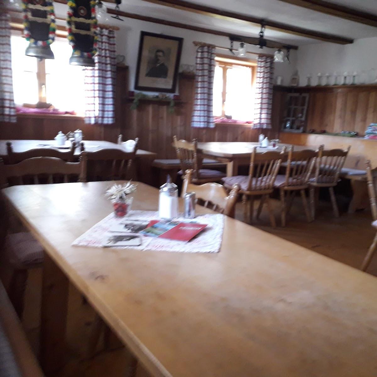 Restaurant "Königsalpe  Trabers" in  Stiefenhofen