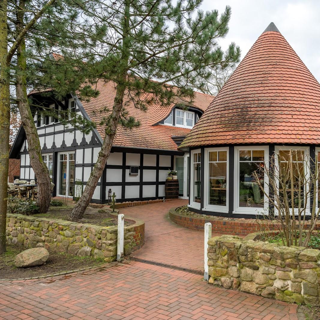 Restaurant "Kleiner Storch - Seehotel Dümmer" in Hüde
