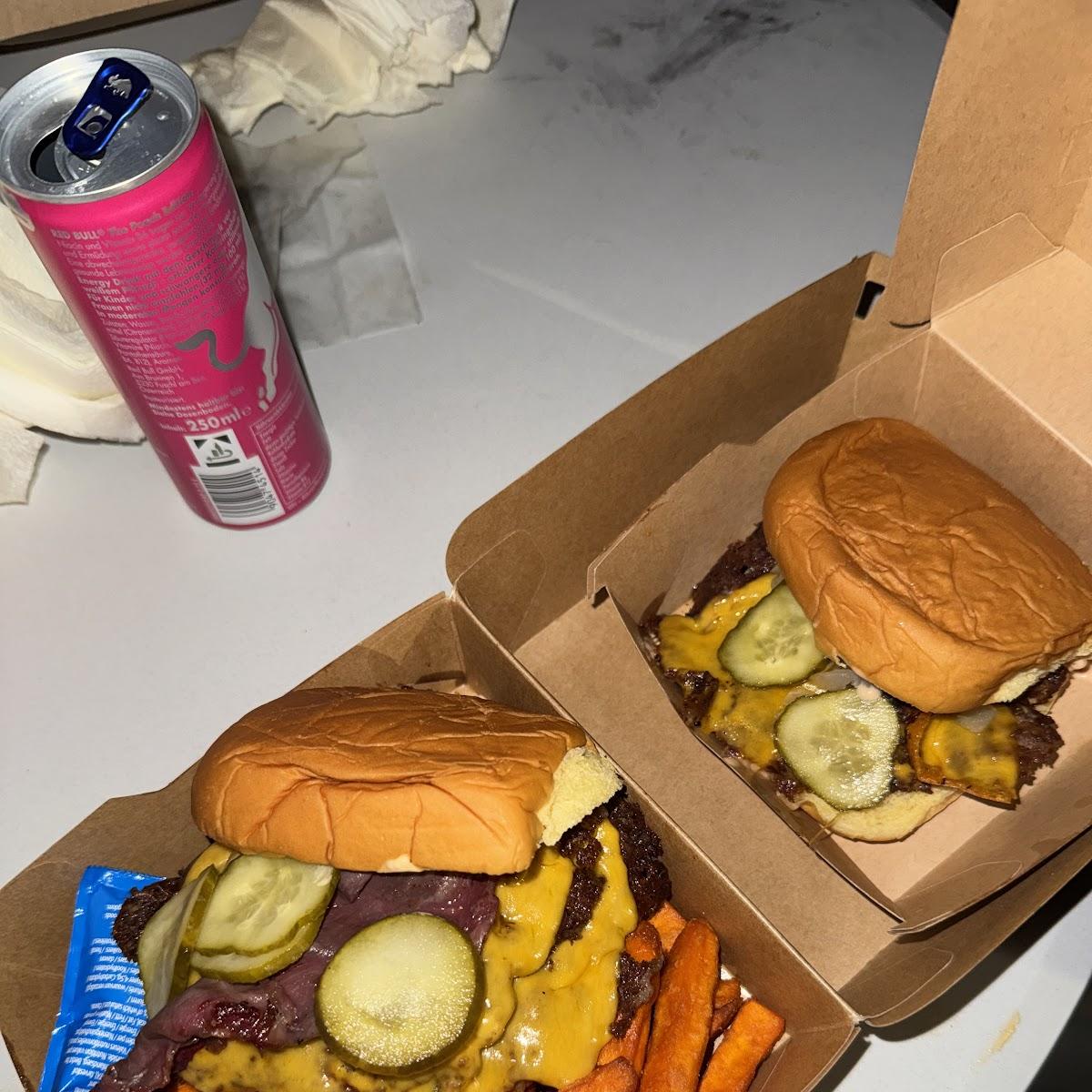 Restaurant "Eat-Pool GbR" in Attendorn