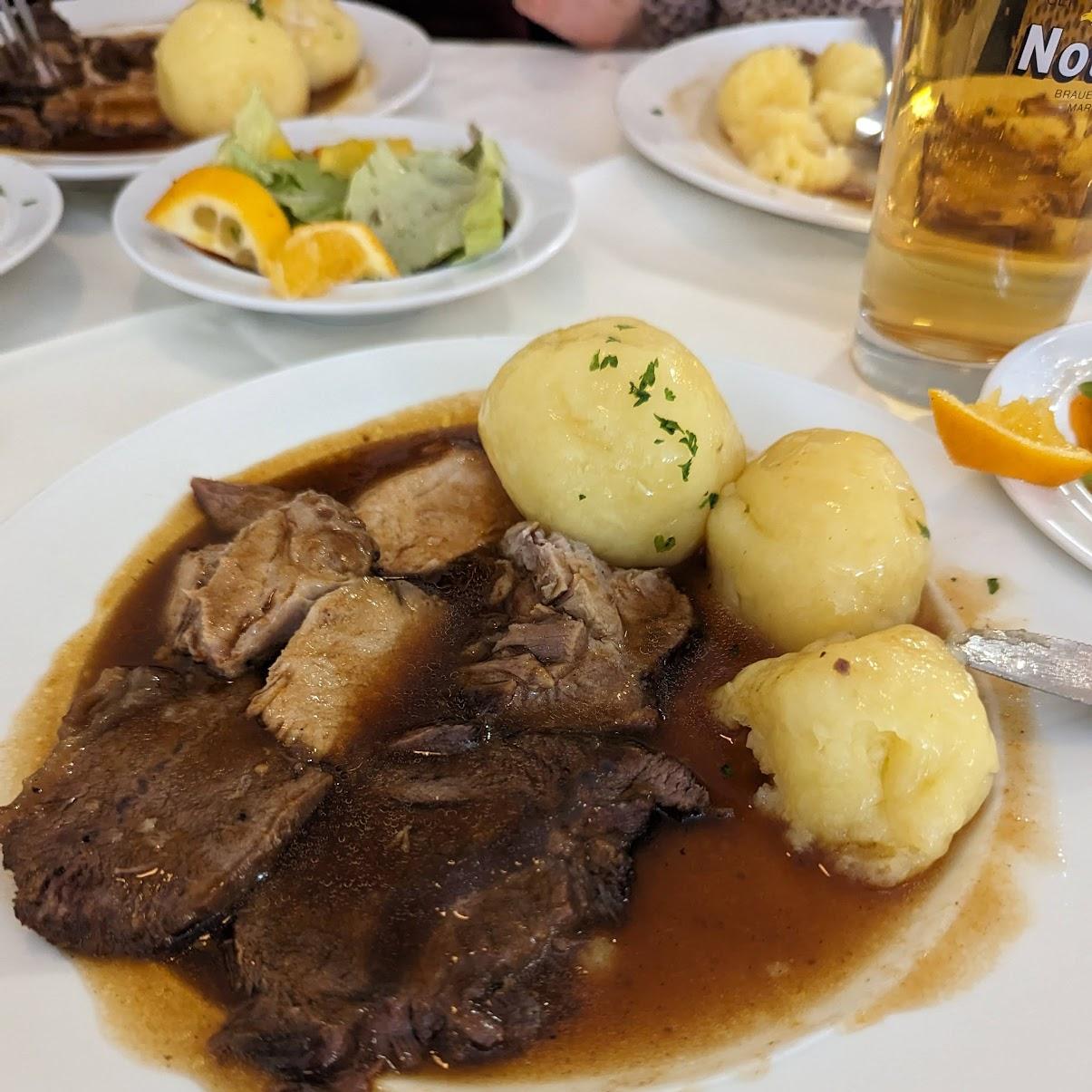 Restaurant "Gasthof Grüner Baum" in Waldershof