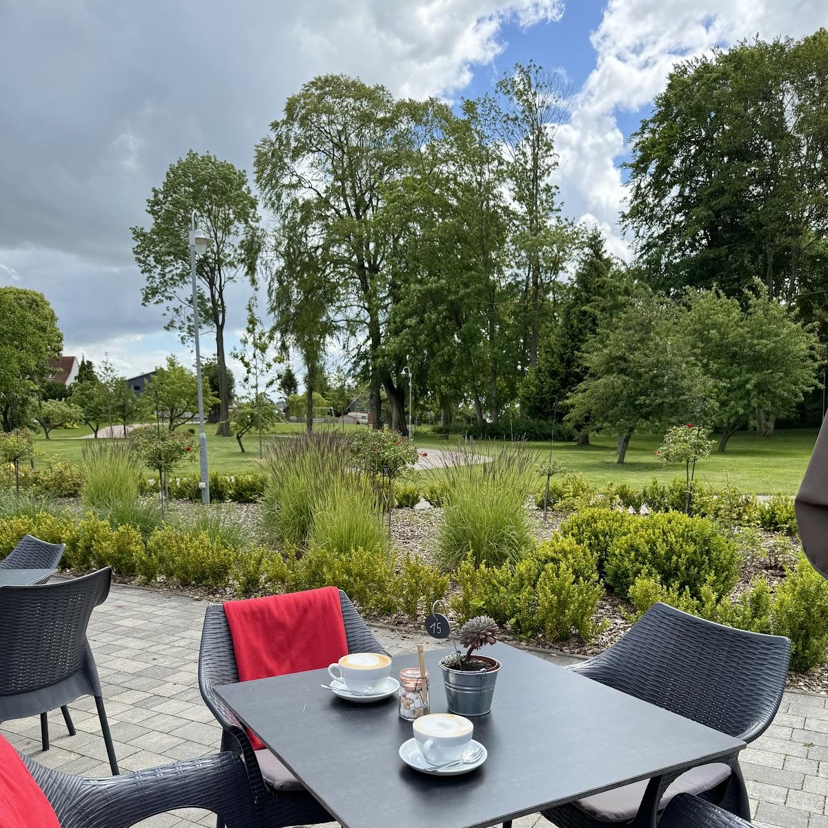 Restaurant "Café  Gärtnerei am Gutshaus  Parow" in Kramerhof