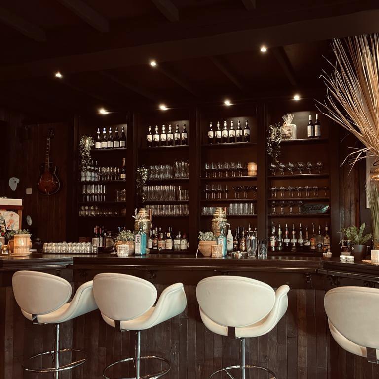 Restaurant "Dudes" in Stein