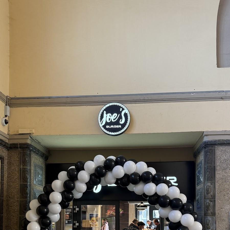 Restaurant "Joe