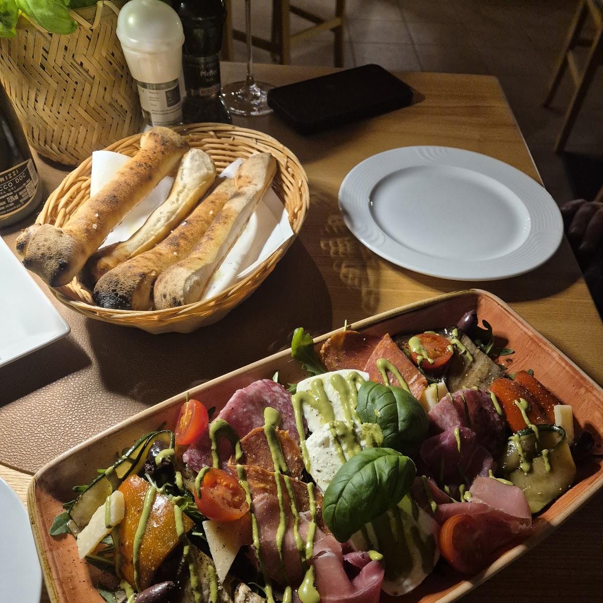 Restaurant "Basilikum Pizza Napoletana" in Eugendorf