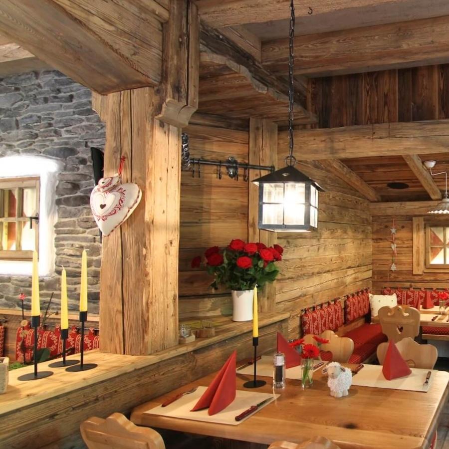 Restaurant "Restaurant Hot Stone Chalet" in Vianden