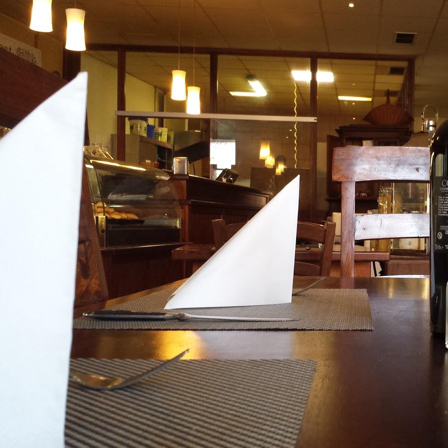 Restaurant "Ristorante - Eiscafé Umbria" in Höchberg