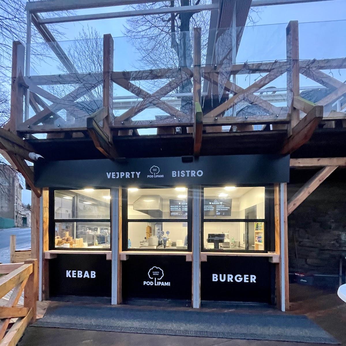 Restaurant "Bistro Pod Lipami" in Vejprty