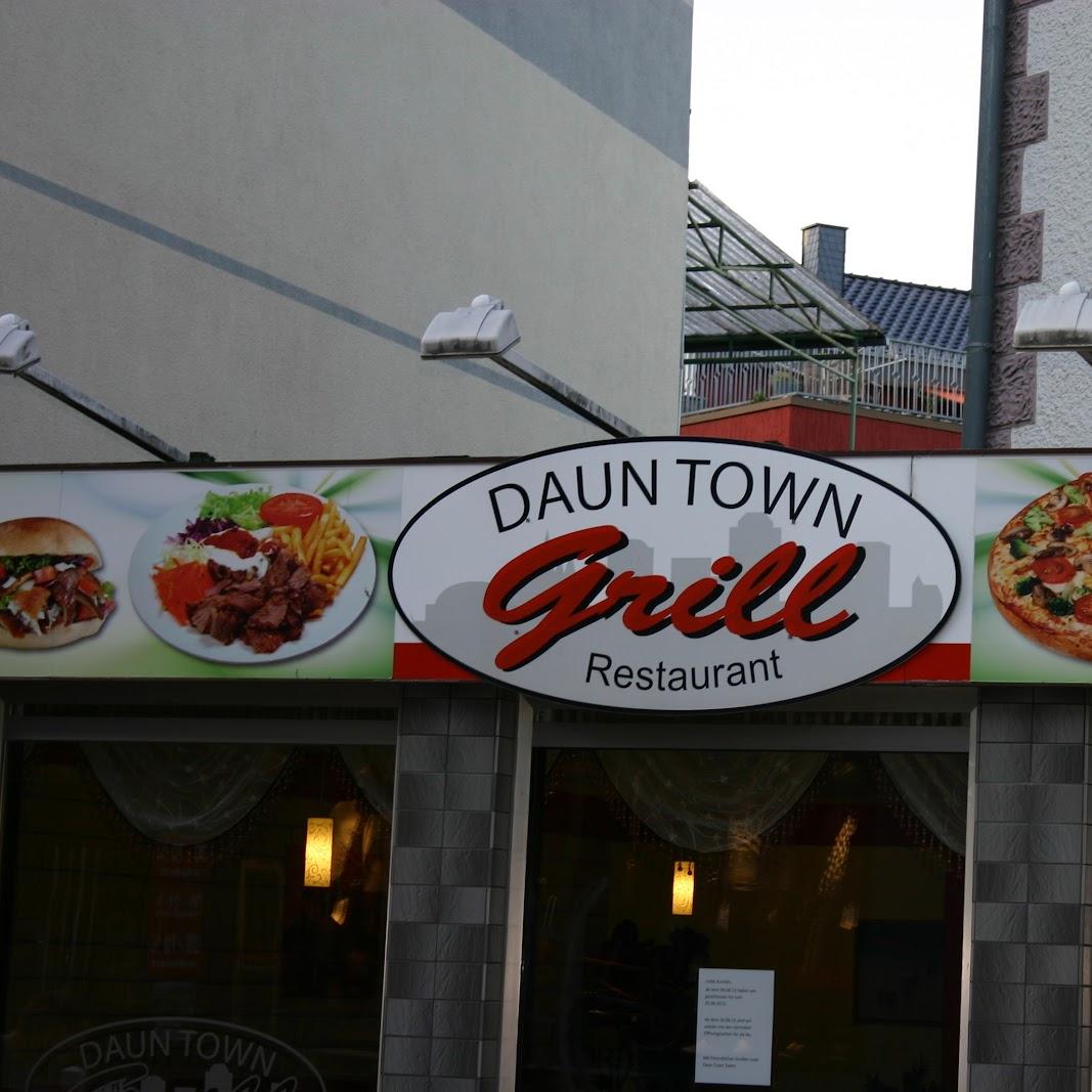 Restaurant "Town Grill" in Daun