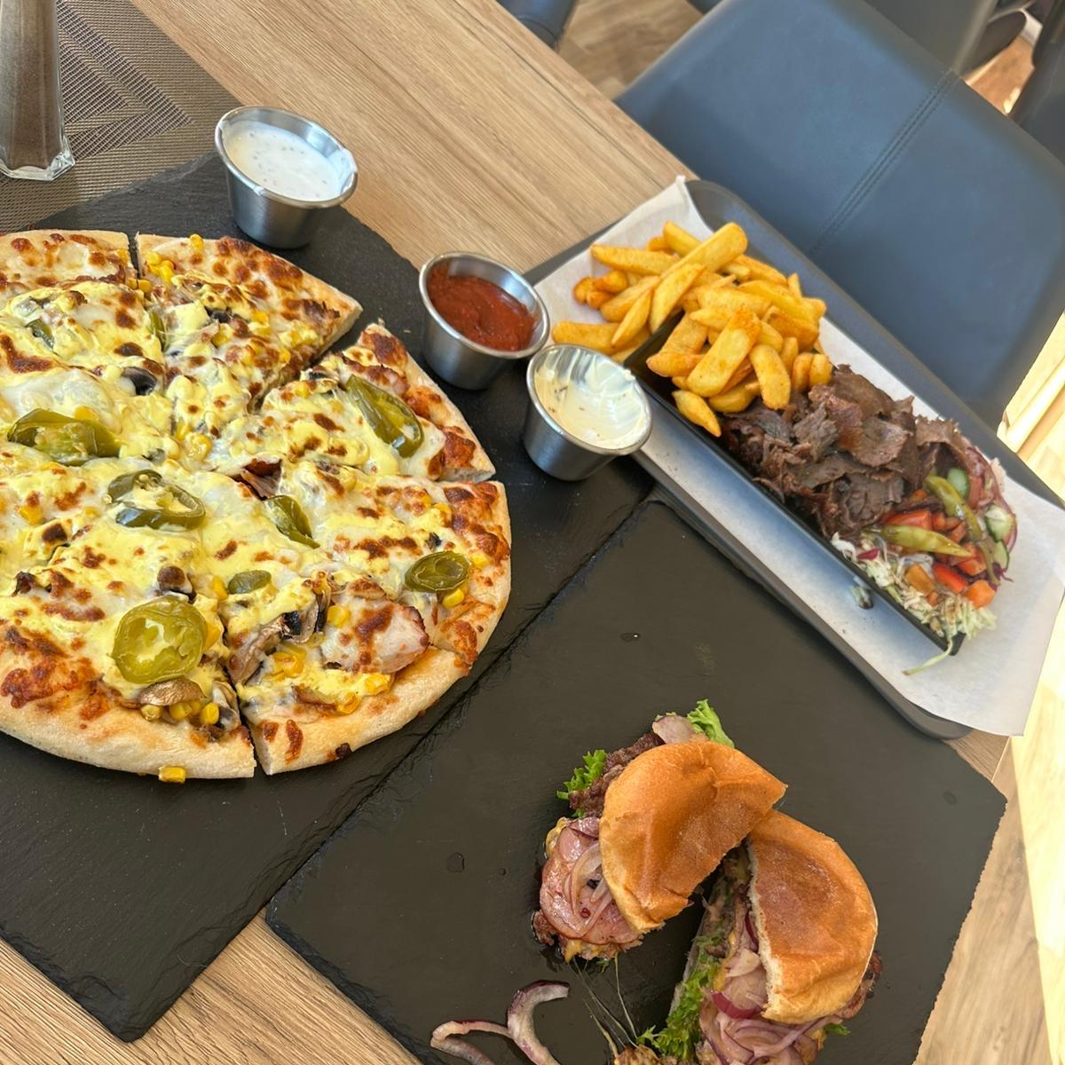 Restaurant "Sefrini Bistro" in Eime