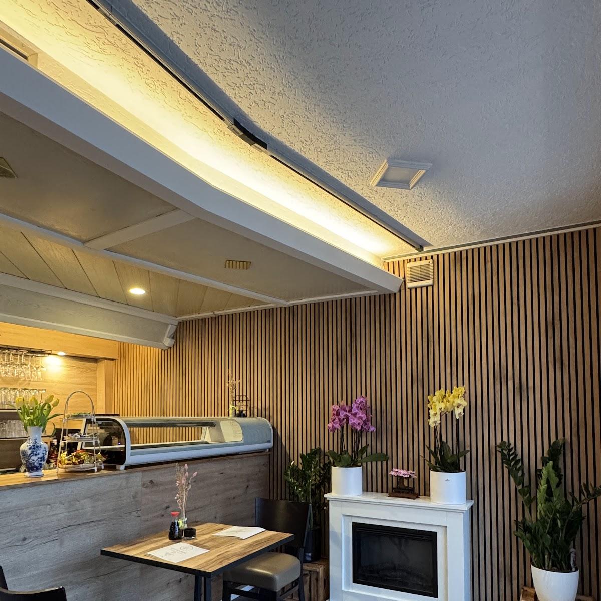 Restaurant "Sen Bistro" in Manching