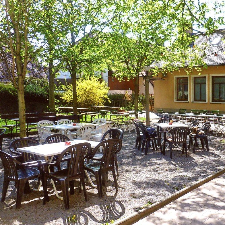 Restaurant "Wirtshaus Scharfes Eck" in  Aisch