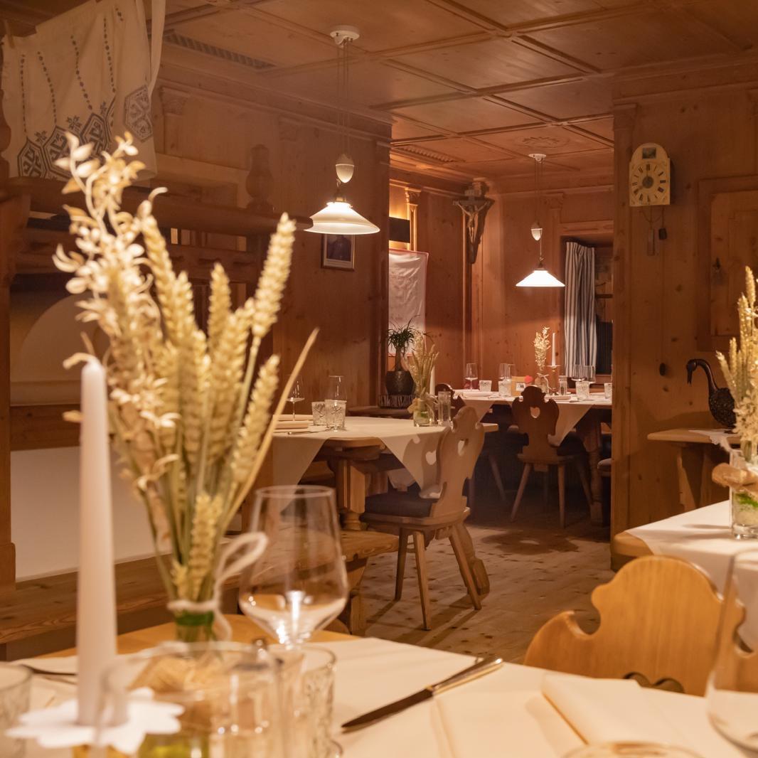 Restaurant "Restaurant Winkelkeller" in Toblach