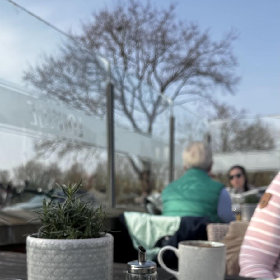Restaurant "GlüxxEck am See - Arnumer See" in Hemmingen