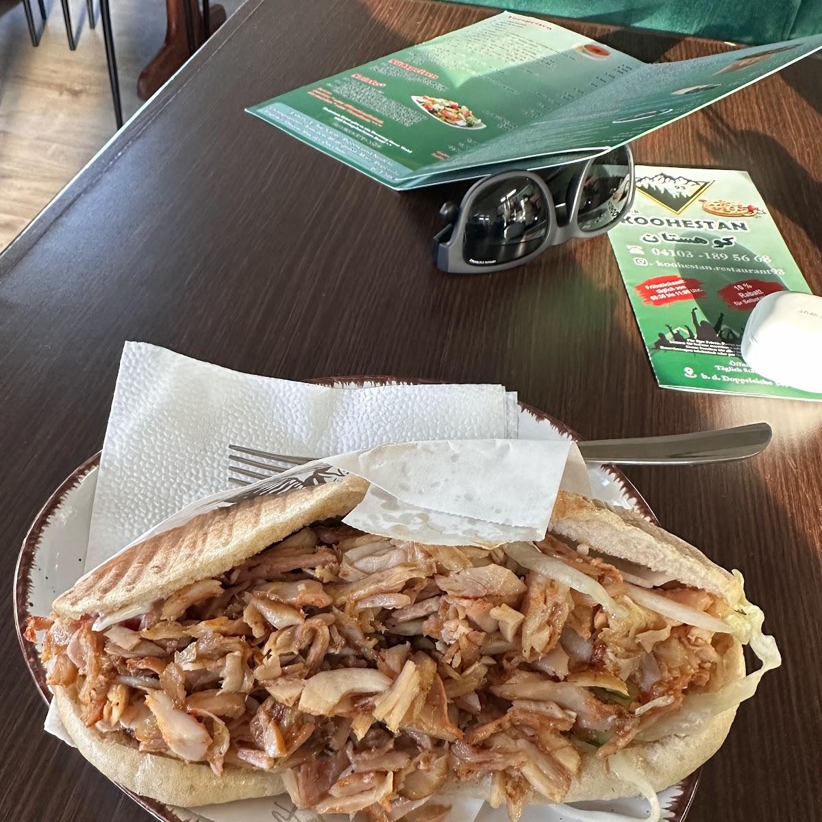 Restaurant "Koohestan Gaststätte" in Wedel