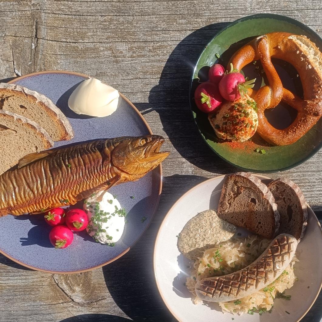 Restaurant "Wallerei Biergarten" in Kochel am See