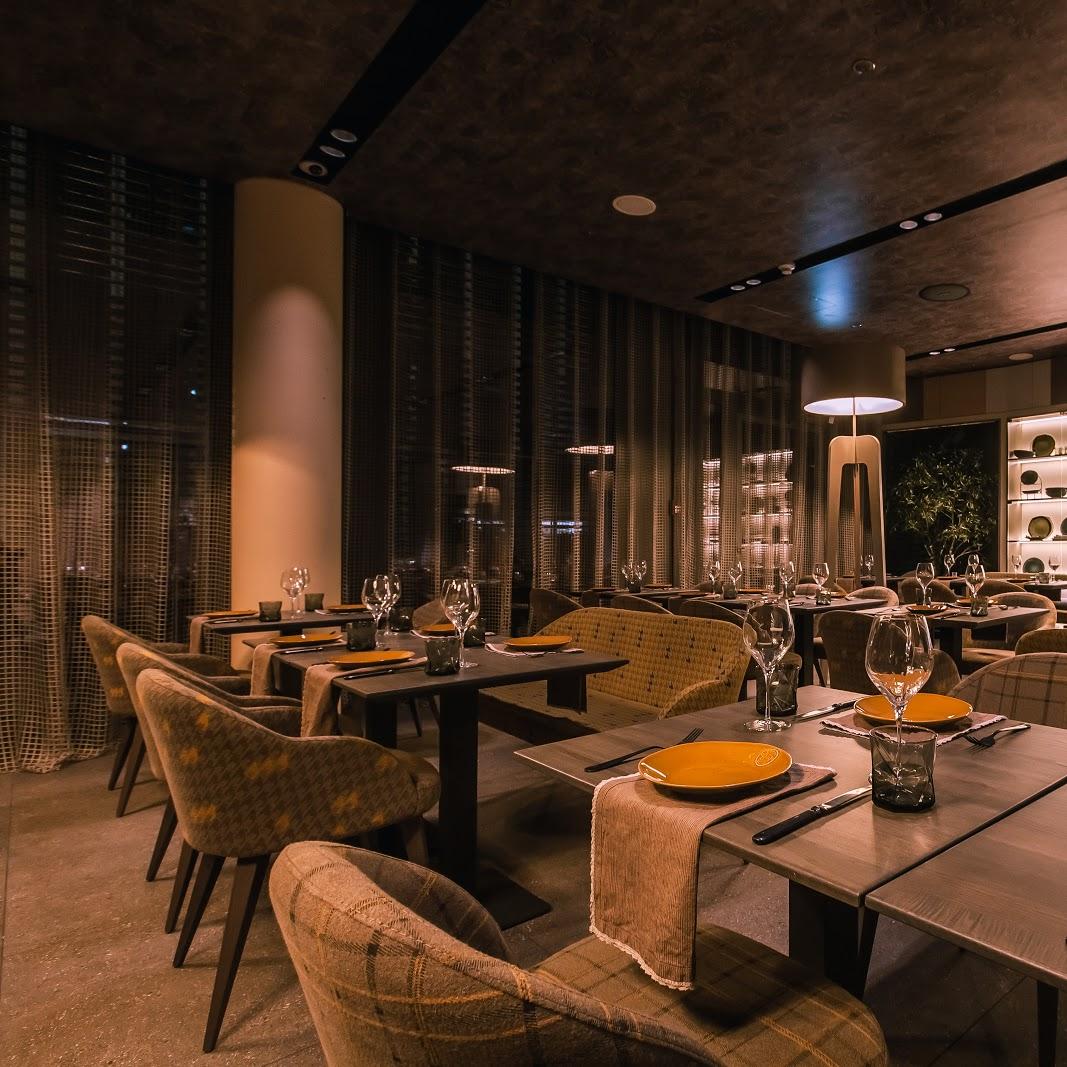 Restaurant "Via Monte Napoleone Restaurant" in Frankfurt am Main