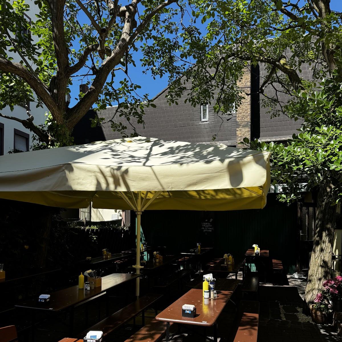 Restaurant "Apfelweinwirtschaft Atschel" in Frankfurt am Main