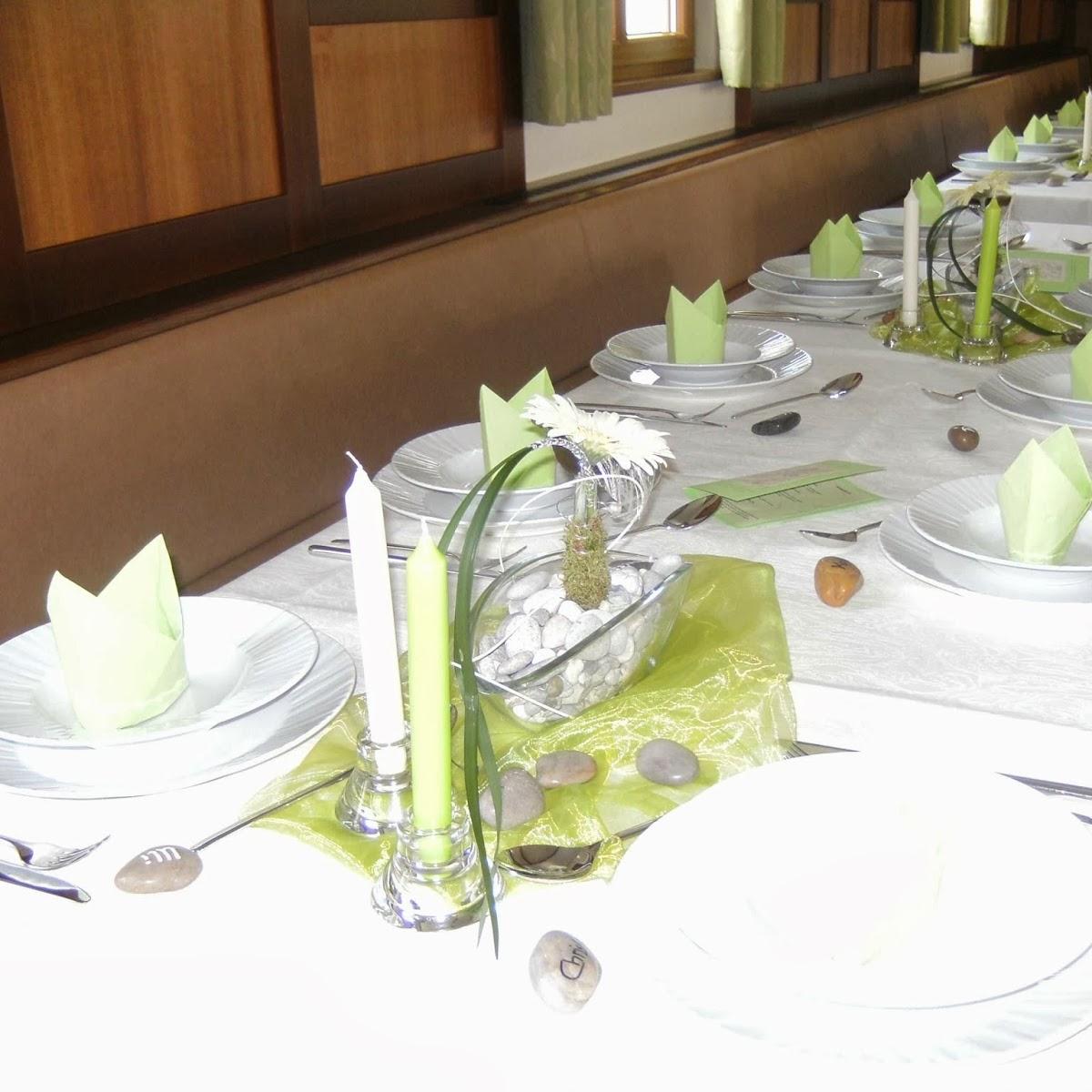 Restaurant "Landgasthof Weisses Kreuz - Evelin Schmidt" in Schwarzenbruck