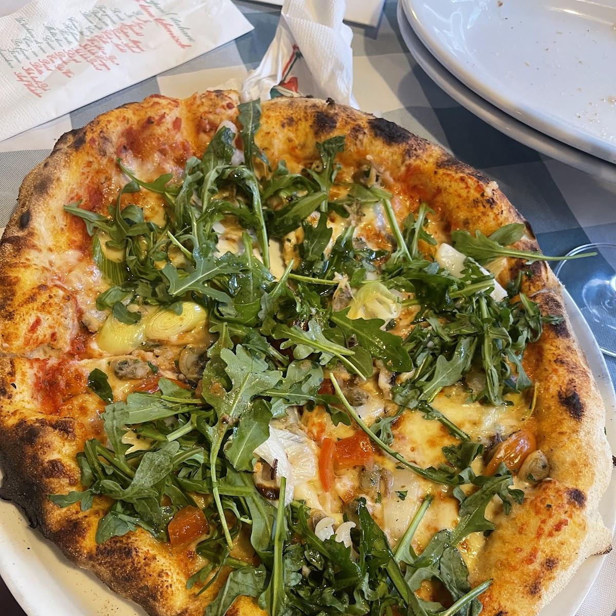 Restaurant "Trattoria 2 Cuori" in Lam