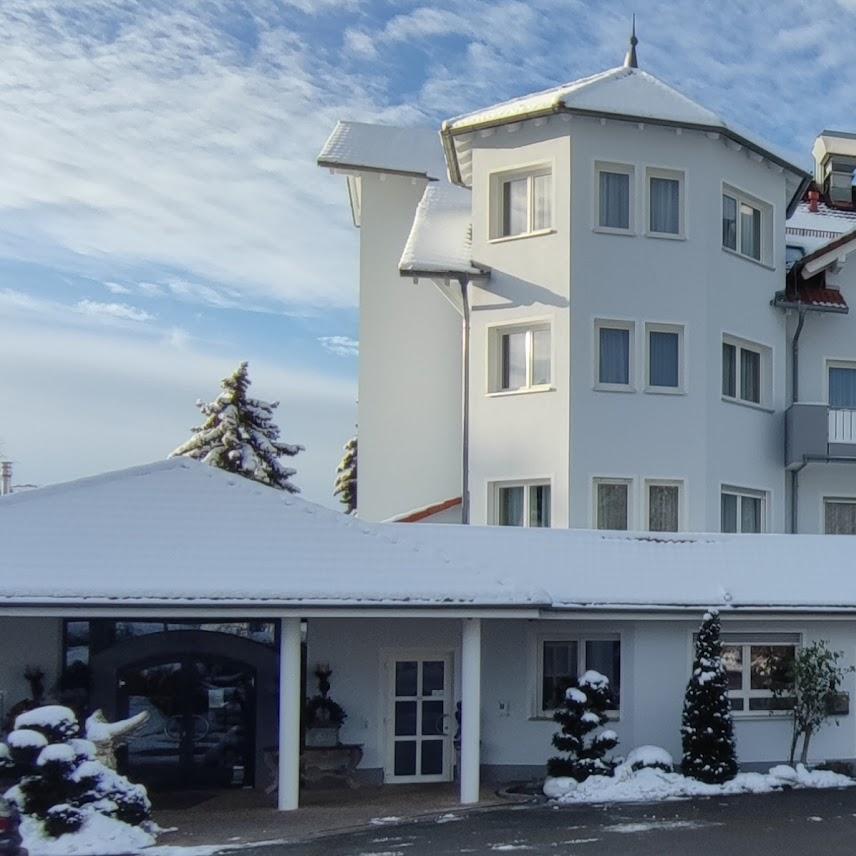 Restaurant "Hotel & Restaurant Distlerhof GmbH" in Leinburg