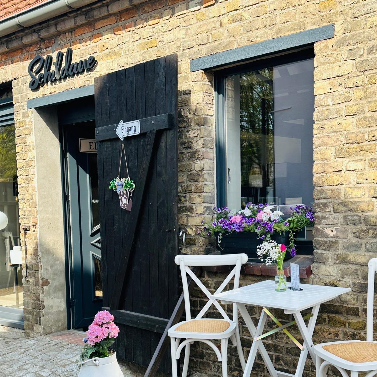 Restaurant "Schildaue Eis" in Mühlenbecker Land