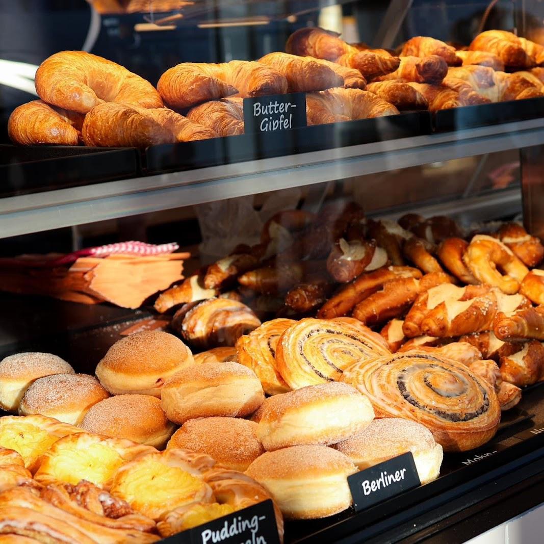 Restaurant "GrenzBäck Bäckerei · Café · Softeis" in Klettgau