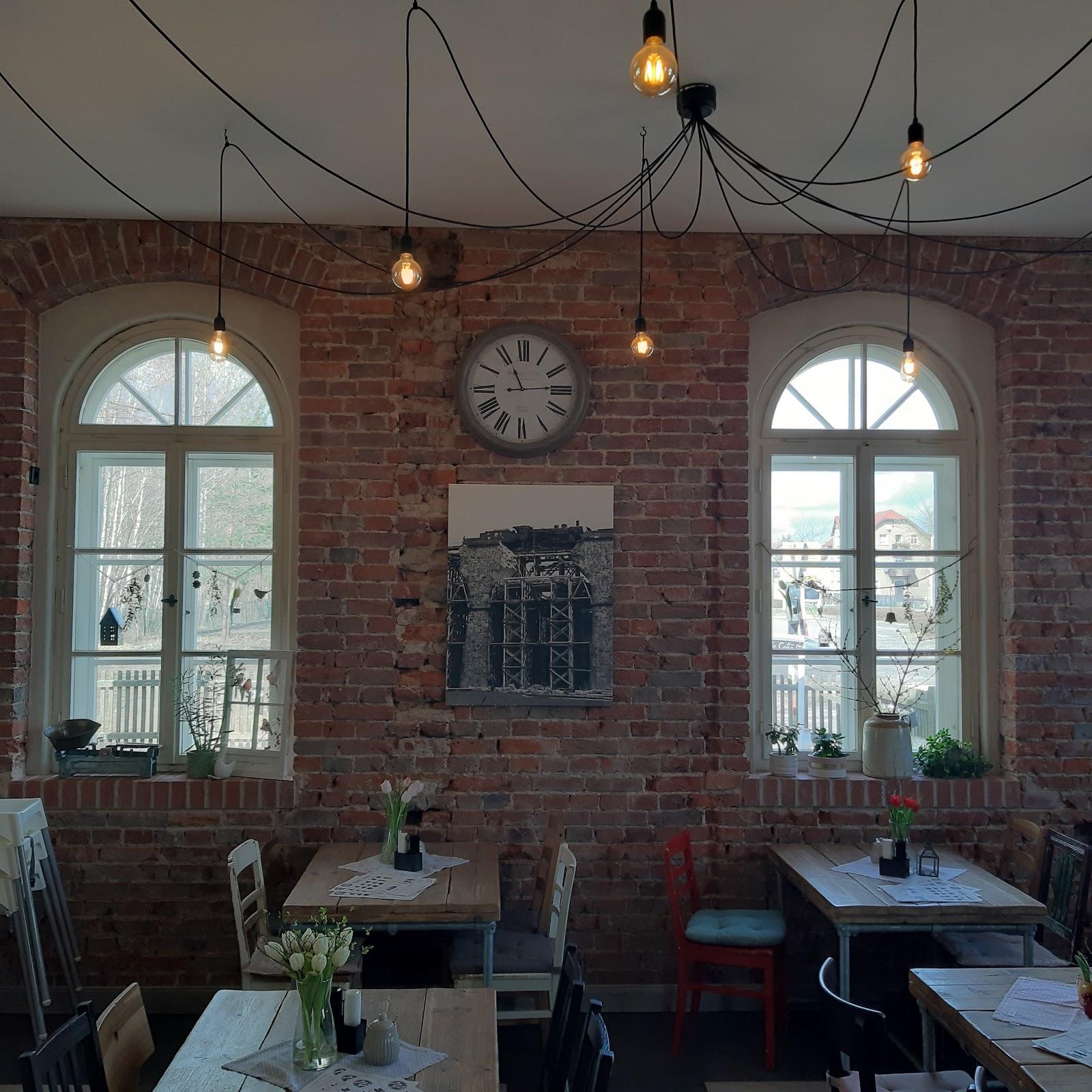Restaurant "Nostalgia privatim" in Herrnhut