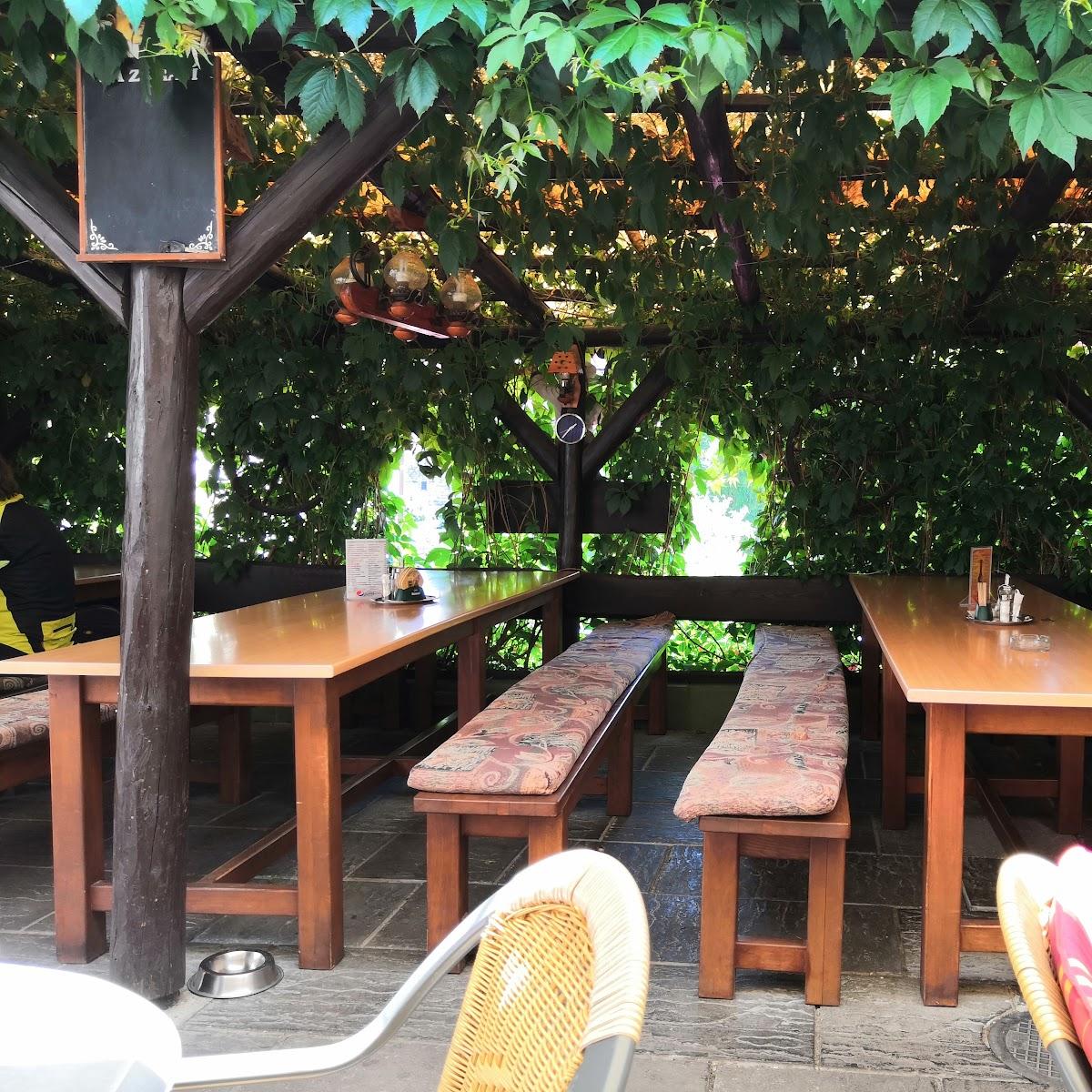 Restaurant "Gasthaus im Häuschen" in Skalná