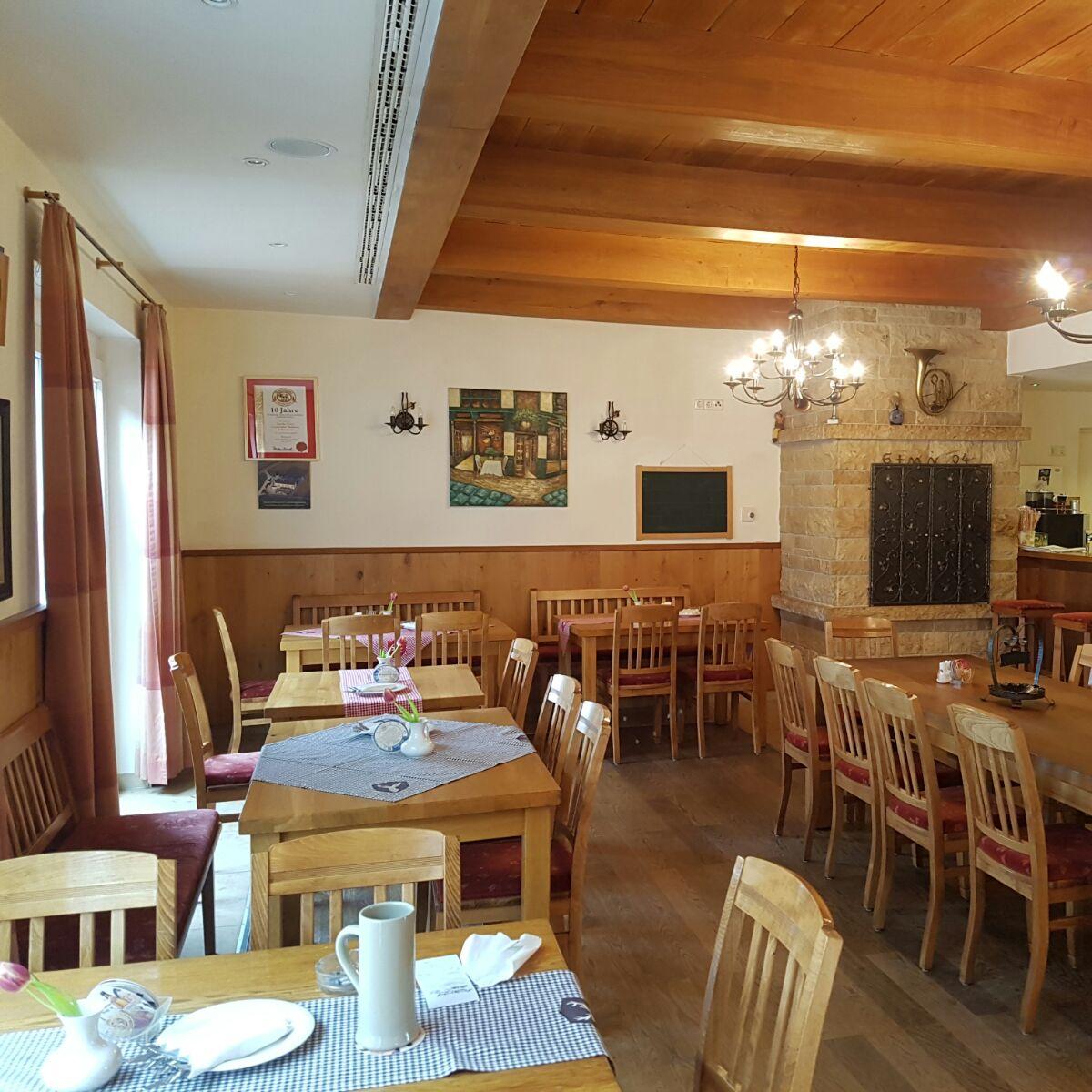 Restaurant "Landgasthof Waldhorn - Gerhard Noller" in Bernstadt