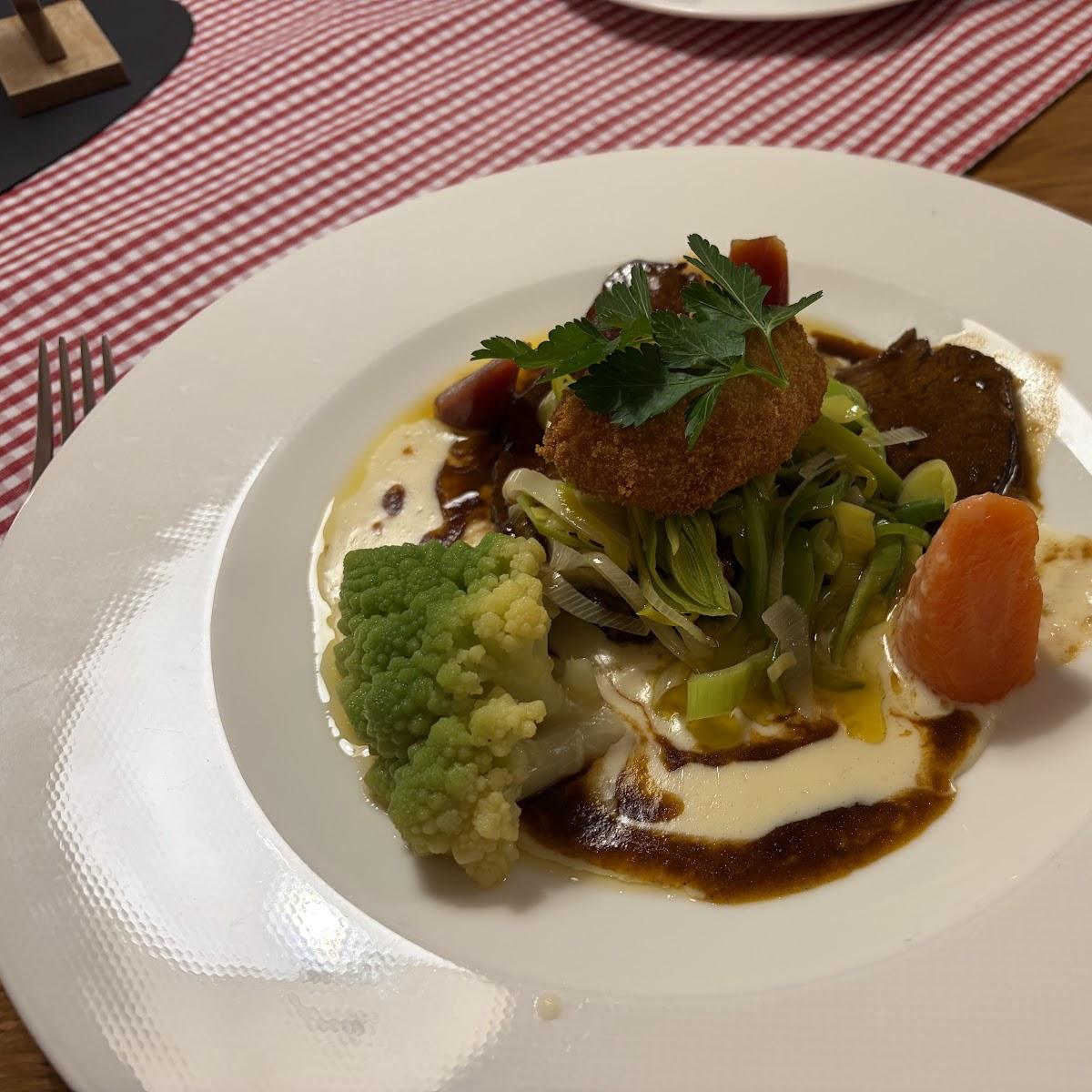 Restaurant "Wirtshaus zur Dorfhaube" in Immenstaad am Bodensee