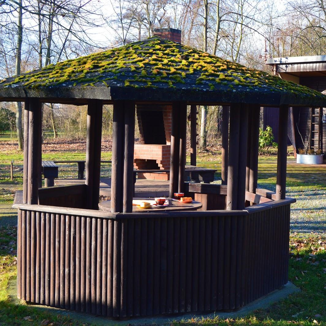 Restaurant "Imbiss bei Mickys Parkidylle" in Uebigau-Wahrenbrück