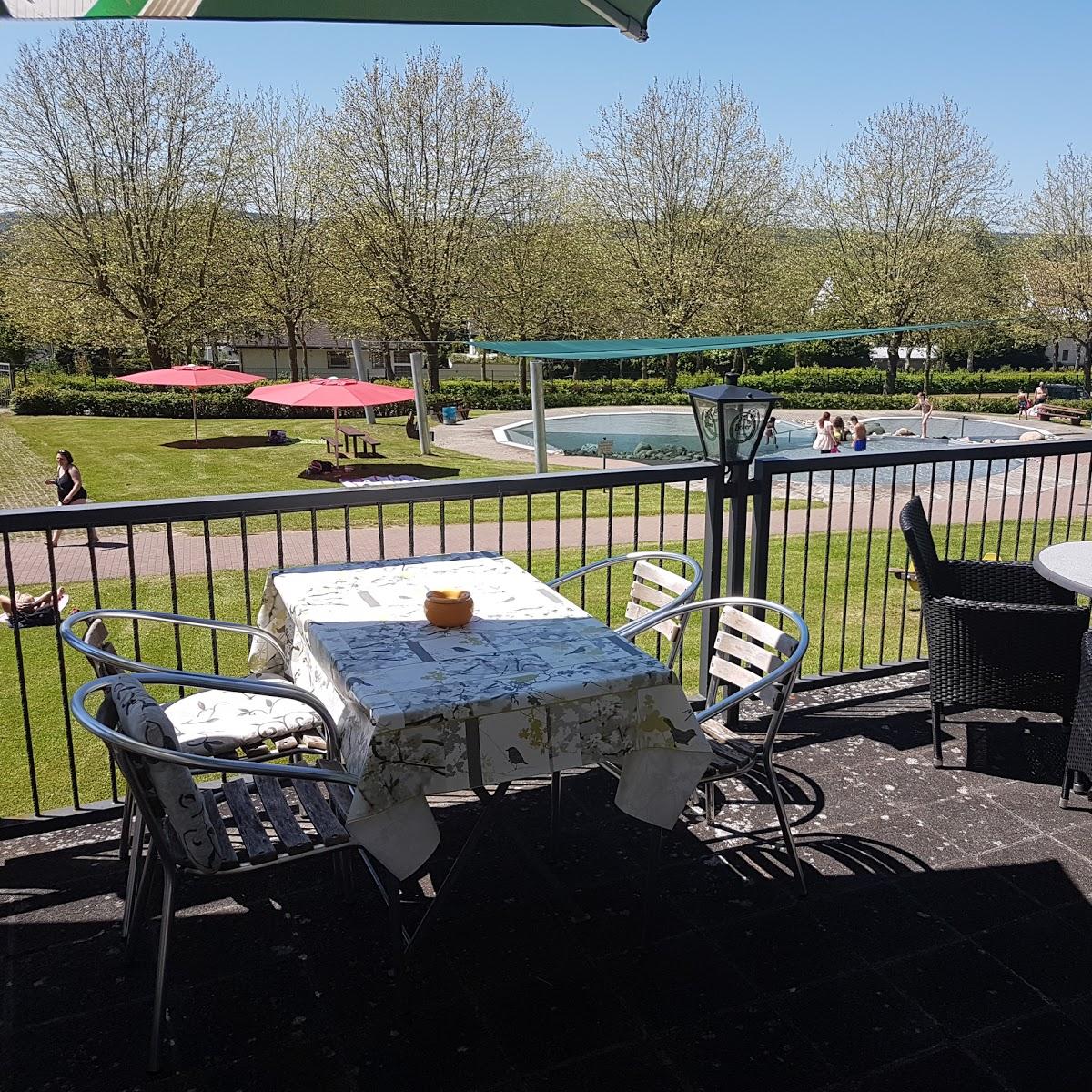 Restaurant "Schwimmbad Cafe" in  Lollar