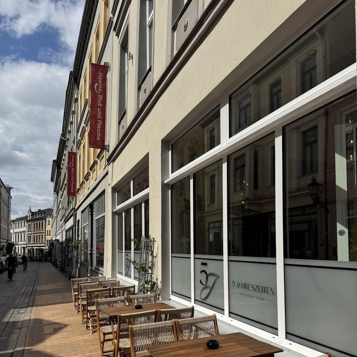 Restaurant "5 Jahreszeiten - Restaurant & Bar" in Schwerin