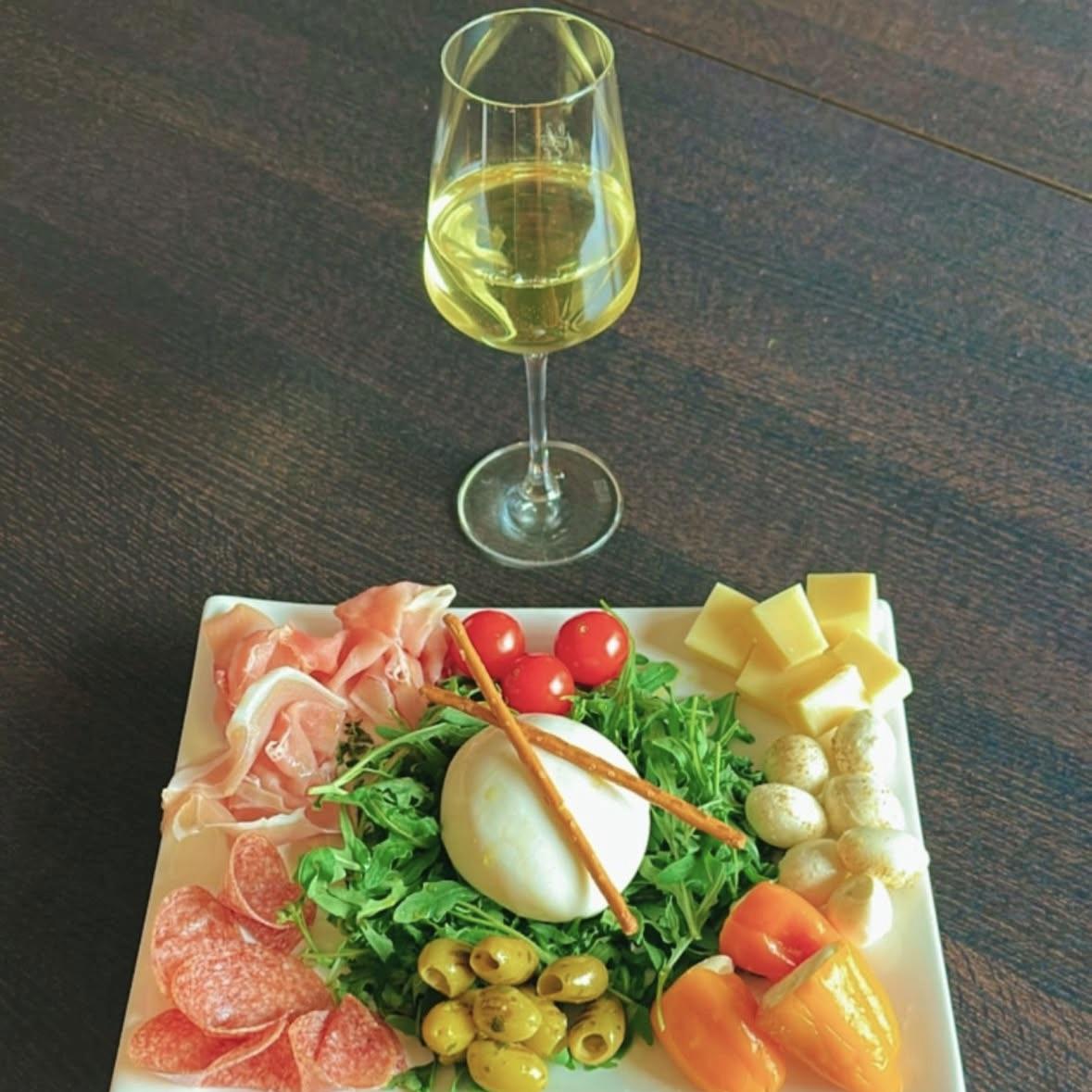 Restaurant "Top Spin 27619 spaden" in Schiffdorf