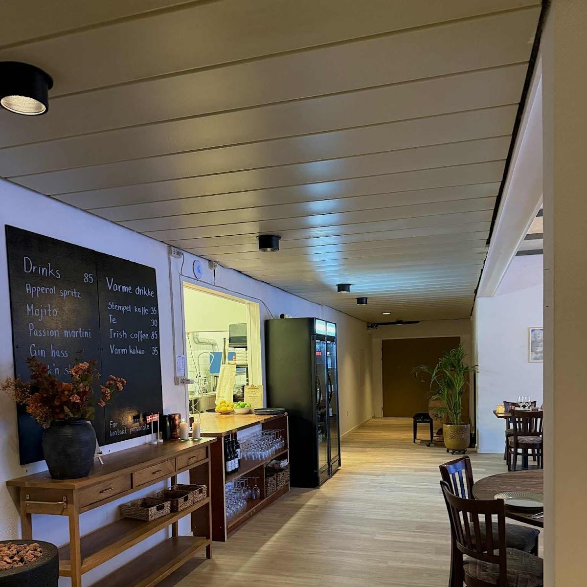 Restaurant "Ømad restaurant" in Lohals