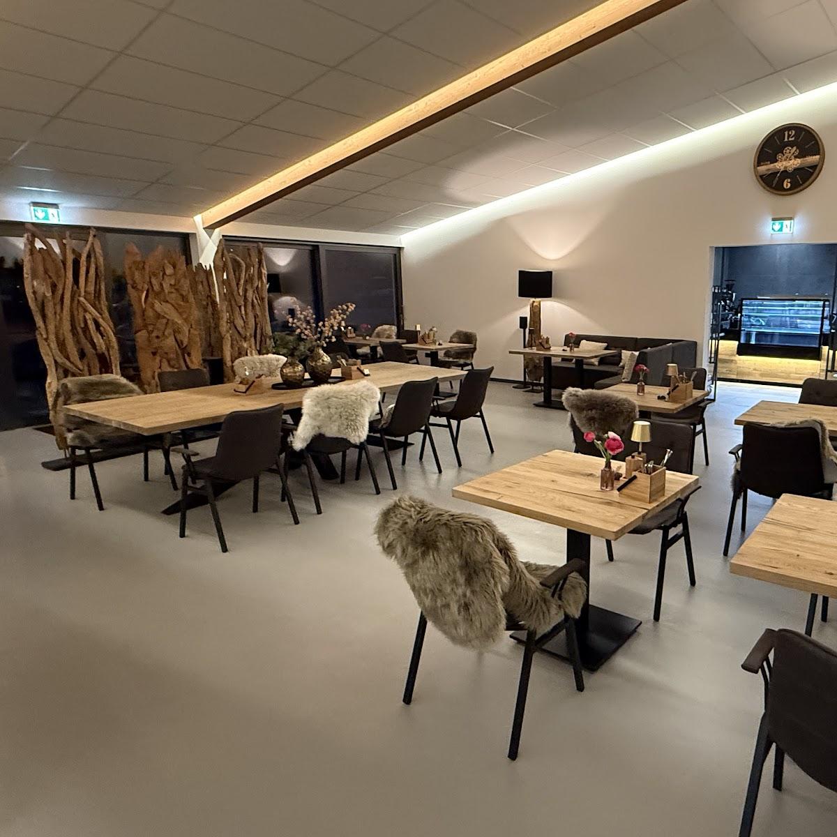 Restaurant "Café Emilie" in Leimen