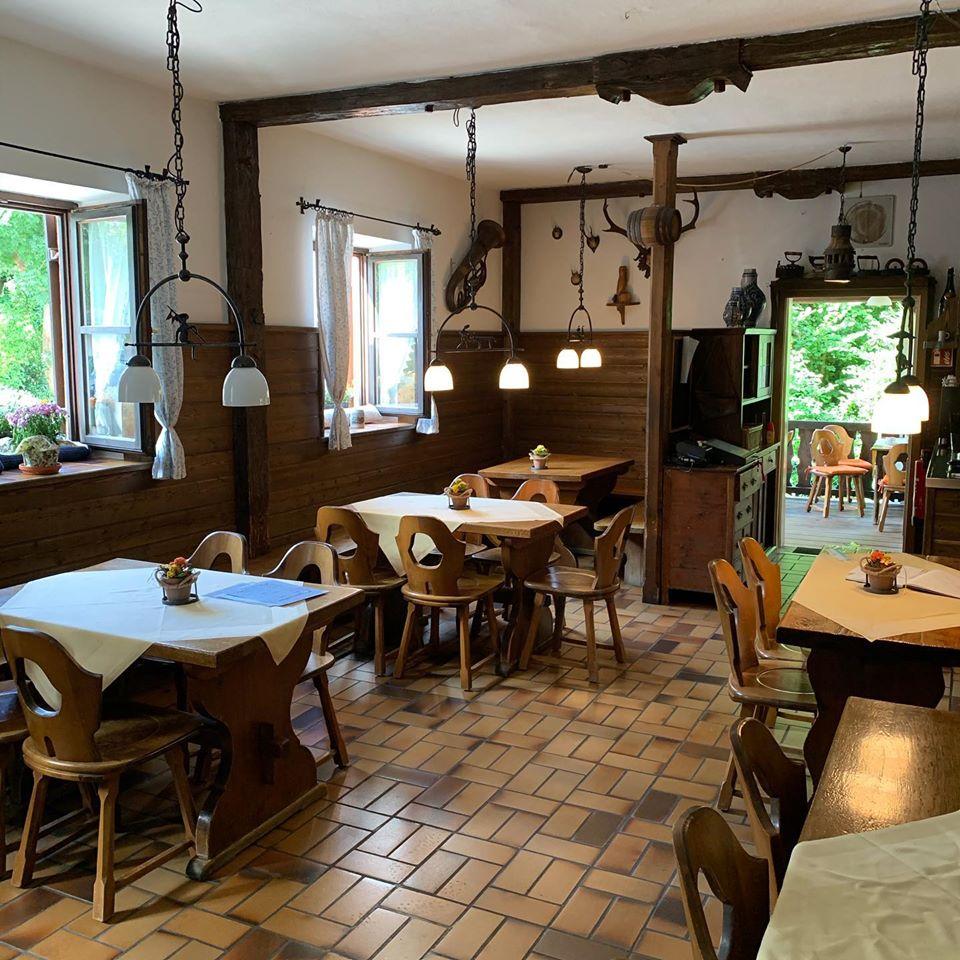 Restaurant "Gasthaus zum Aleks" in Schondorf am Ammersee