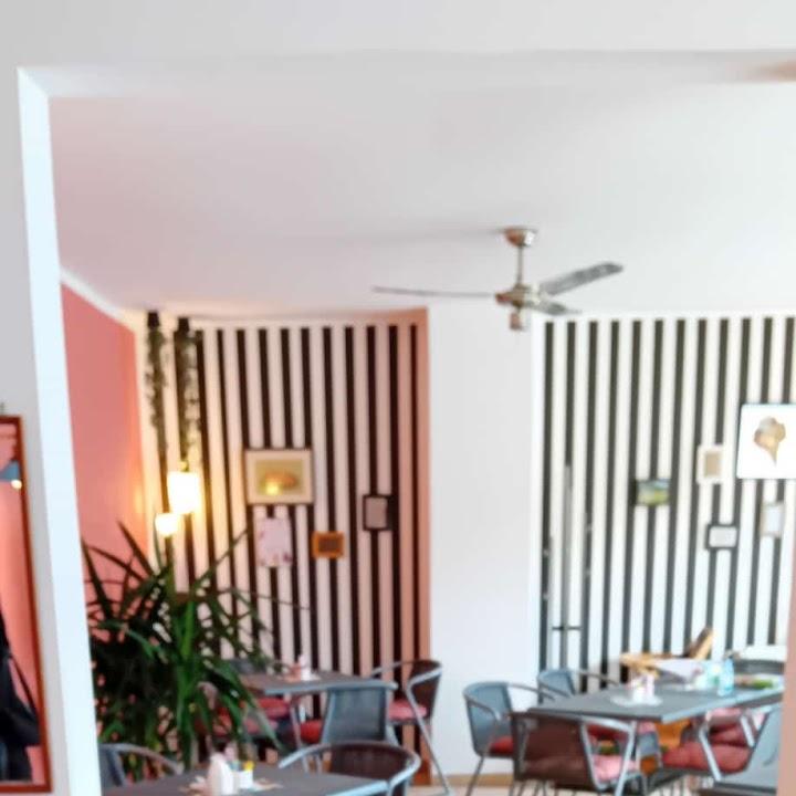 Restaurant "Eiscafé Schaf auf Eis" in Meuselwitz