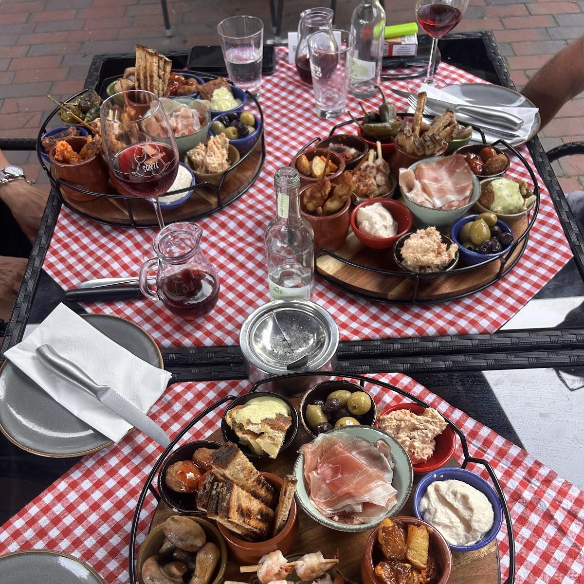Restaurant "Bodega del Puerto" in Wurster Nordseeküste