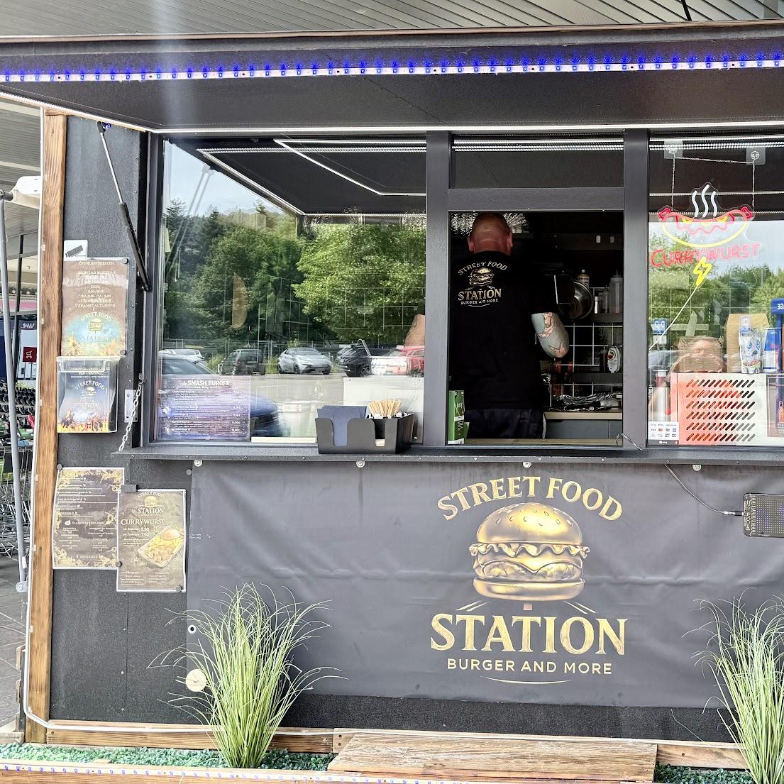 Restaurant "Street Food Station" in Weißenburg in Bayern