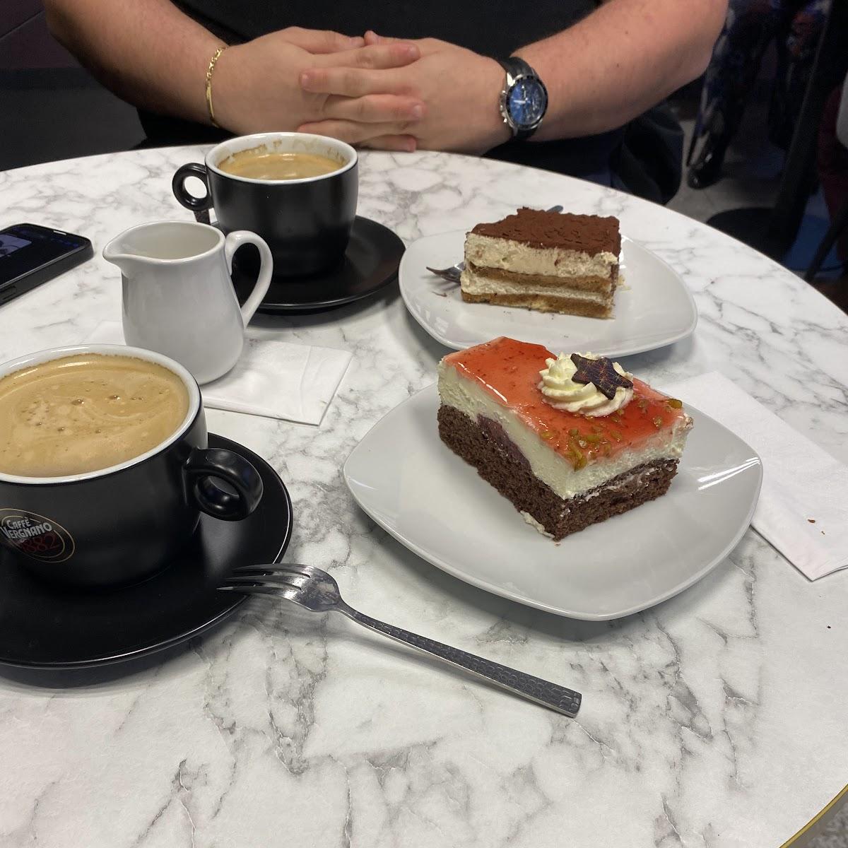 Restaurant "Mü18 - Bäckerei Café & Bistro" in Neuching