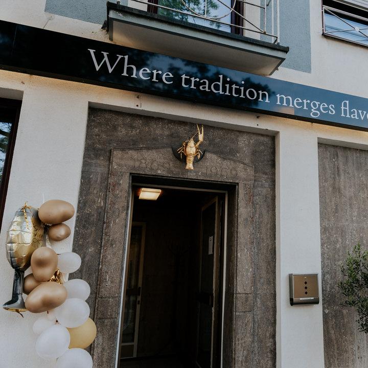 Restaurant "Roots & Flames by M&M" in Bobingen