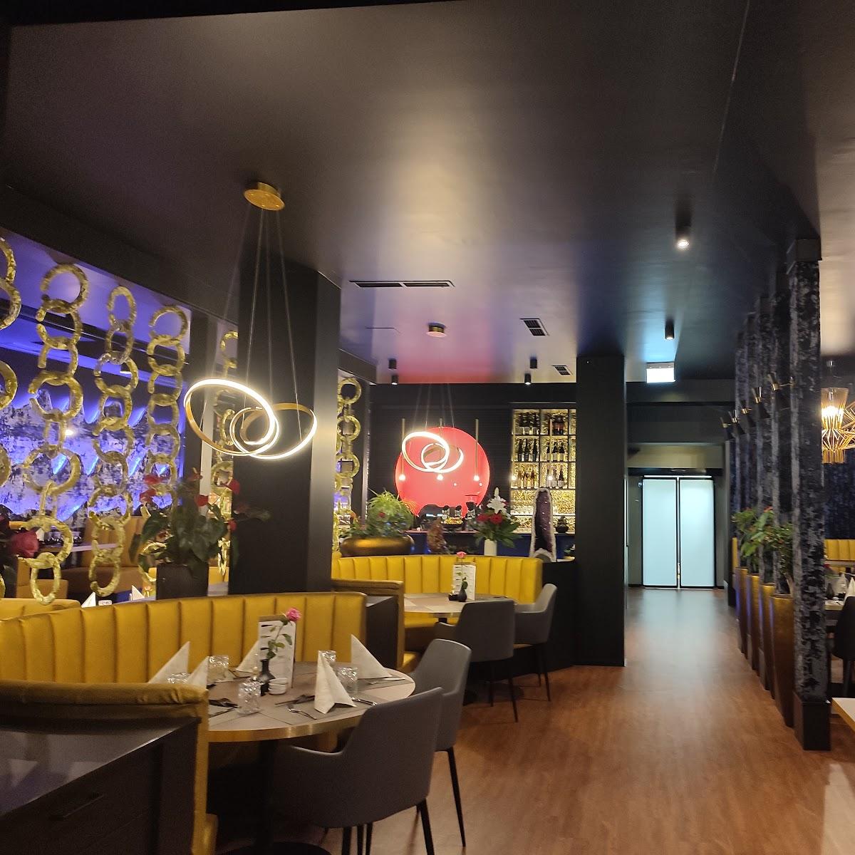Restaurant "Cooking Li" in Linz
