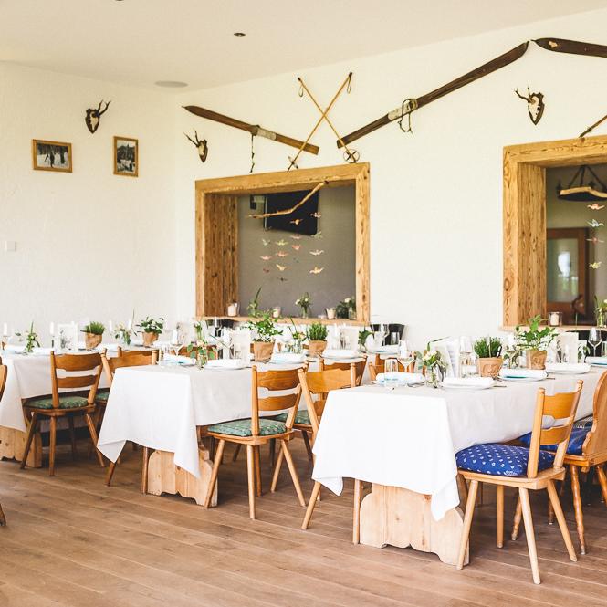 Restaurant "Hirschbergalm" in Kreuth