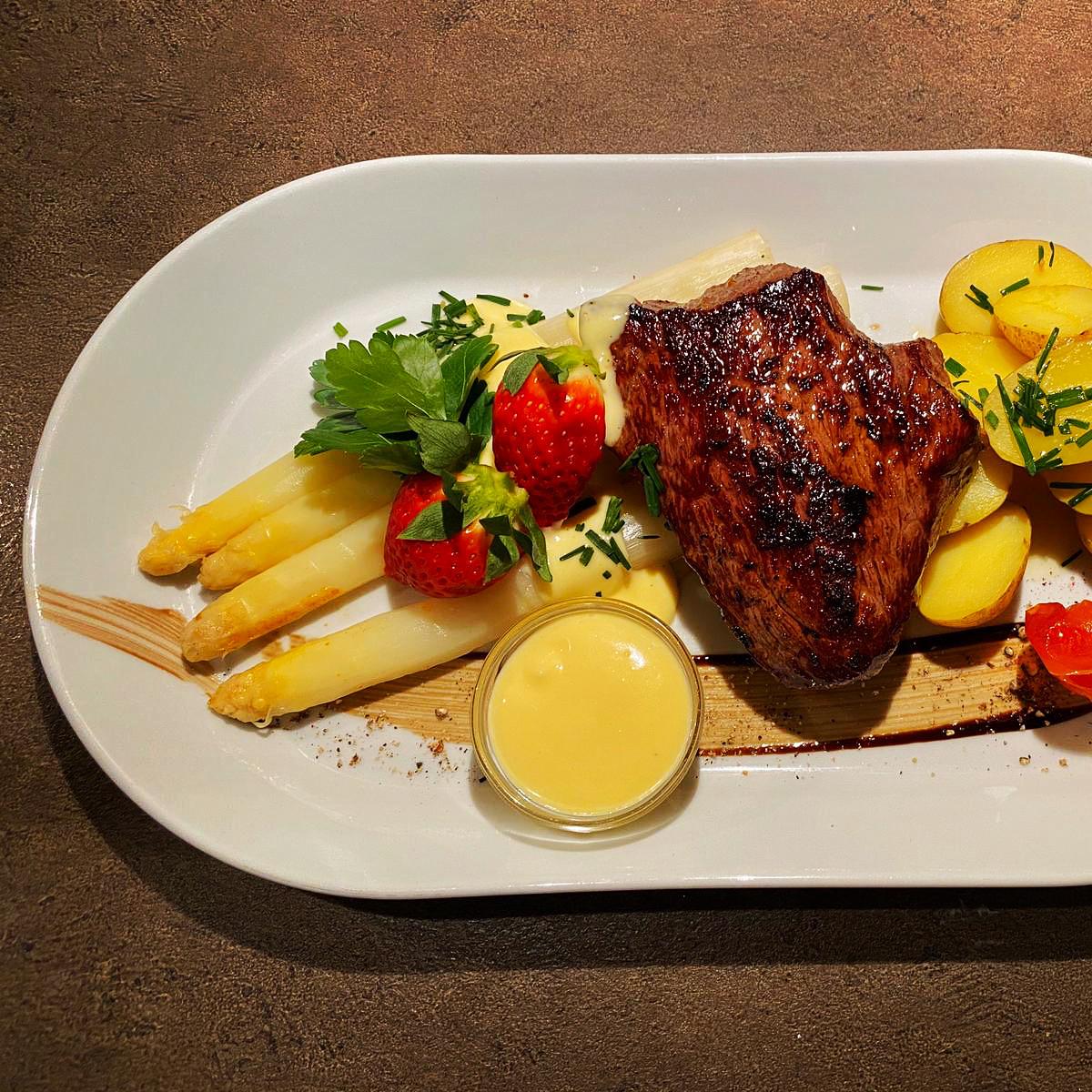 Restaurant "Drei Linden" in  Unterschleißheim