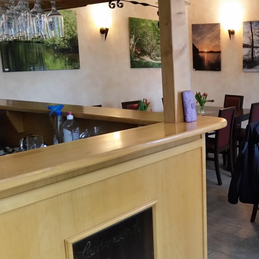 Restaurant "Café Lindauhof - Landarzthaus" in  Boren