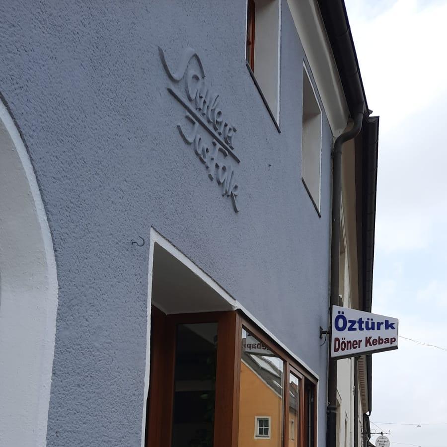 Restaurant "Gasthaus Zum goldenen Löwen" in  Hahnbach