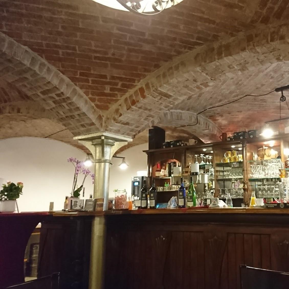 Restaurant "Kellergaststätte" in  Rothenklempenow